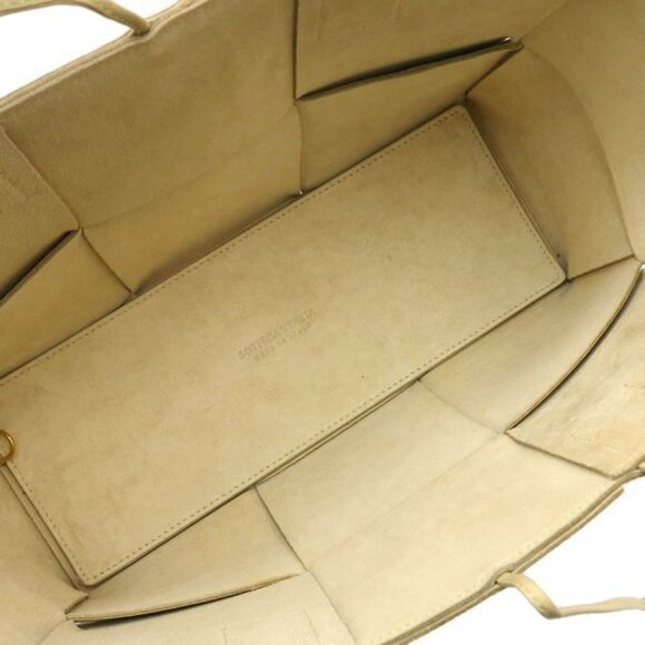 Bottega Veneta Mini Arcotto Pouch Out of Stock - Picture 2 of 9